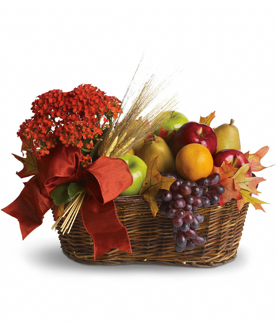 Thanksgiving Traditional Fruit Baskets - Pueblo, CO