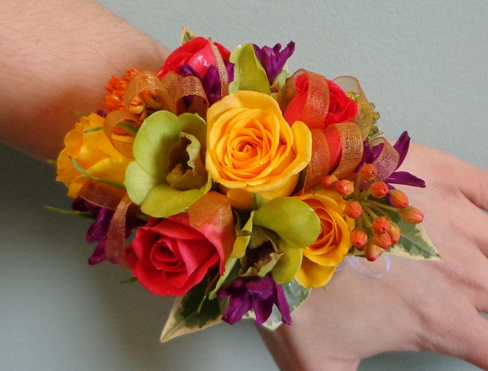 homecoming flowers