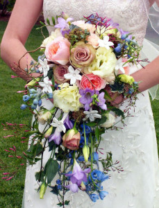 Cascading bouquet