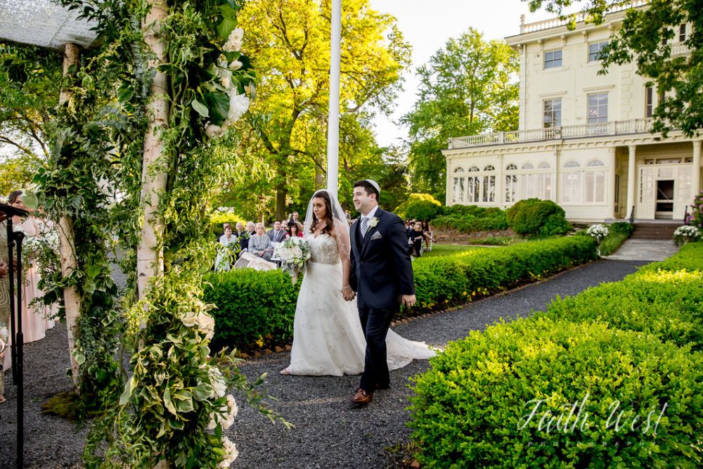 Glen-Foerd-Mansion-Weddings-Philadelphia-18-00-20